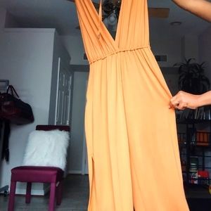 Soft and Flowy V-cut jumper